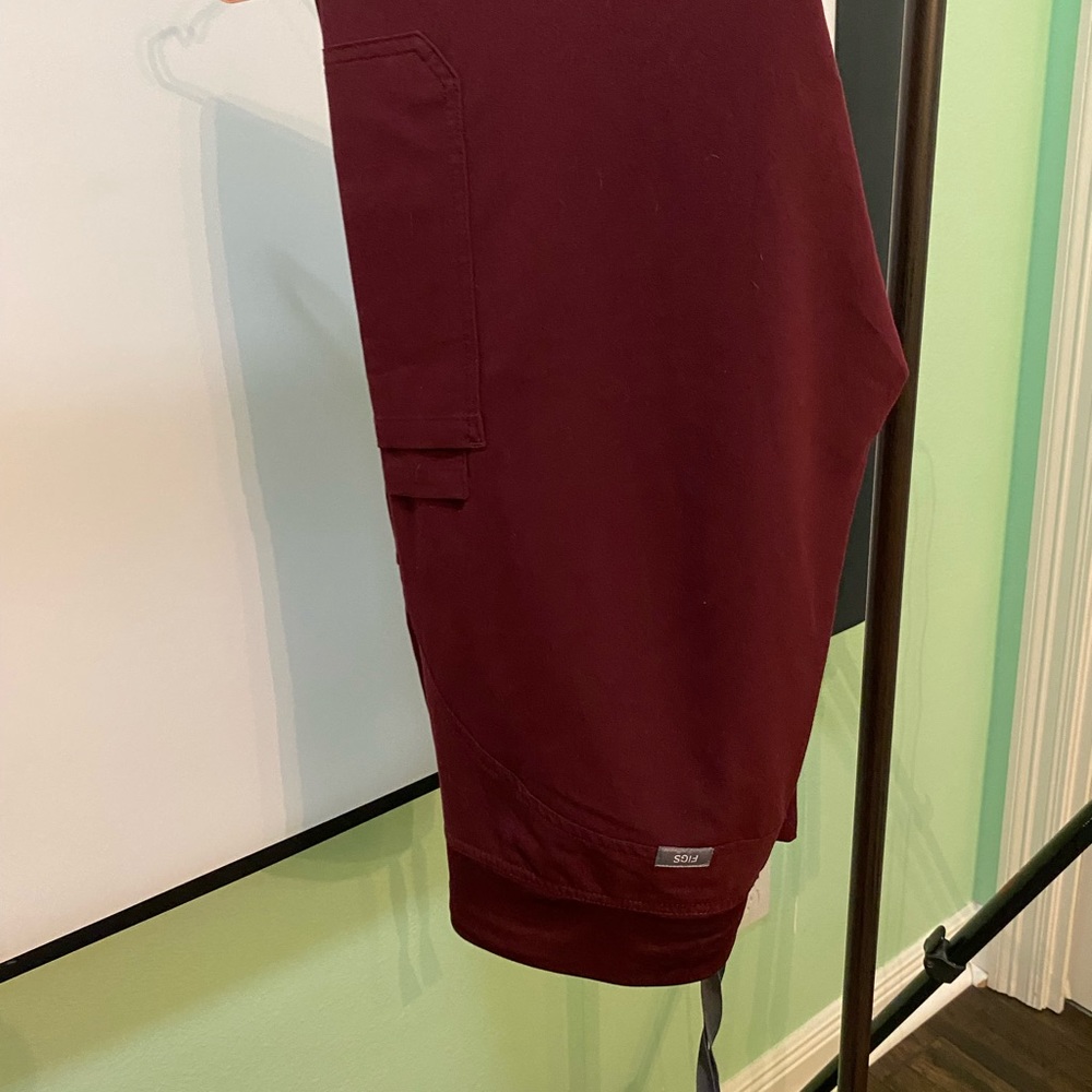 Figs Burgundy Scrub Pants M Kade